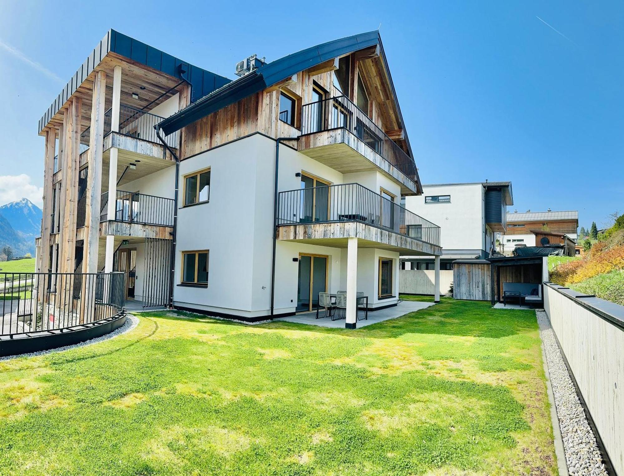 Almadel - Appartementhaus In Schladming-Dachstein Exterior photo